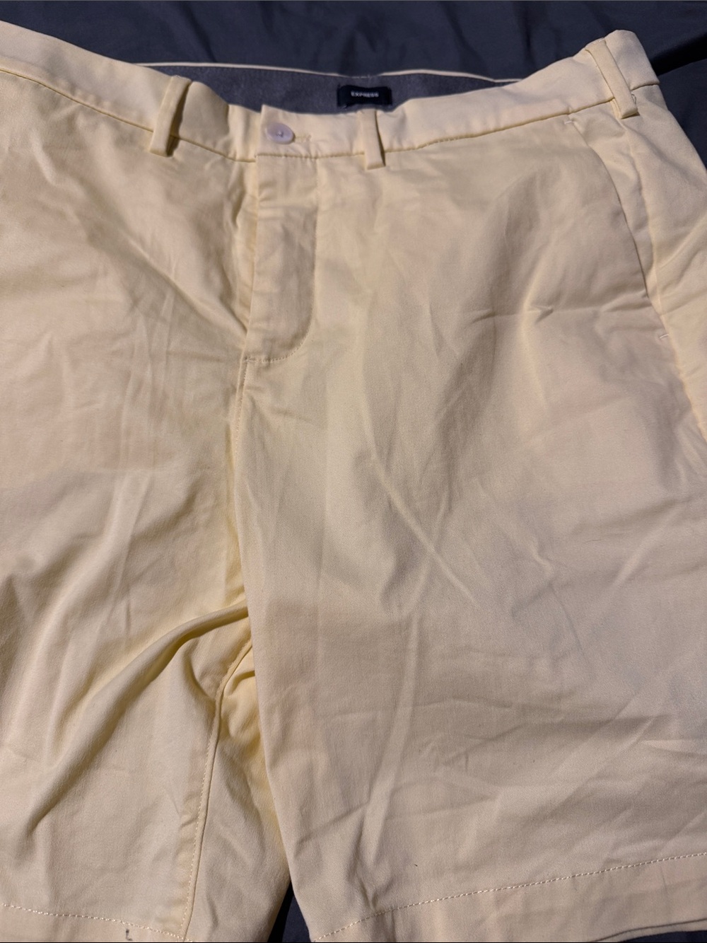 Express Men's Light Cream Chino Shorts